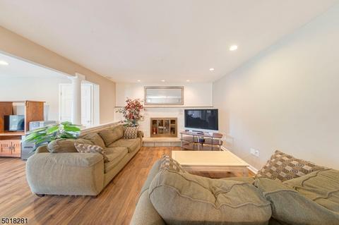 37 Towsen Rd, Wayne, NJ 07470 photo 16