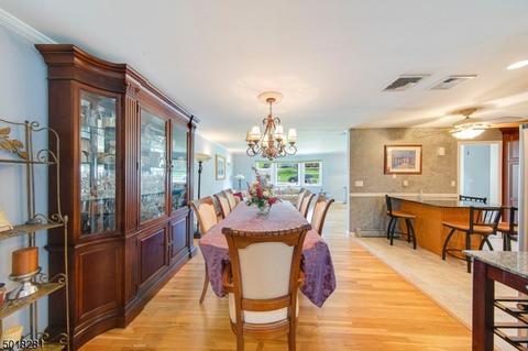 37 Towsen Rd, Wayne, NJ 07470 photo 6