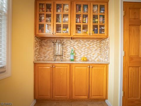 52 Centre St, Nutley, NJ 07110 photo 5