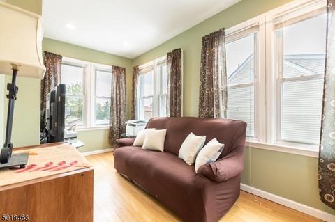 52 Centre St, Nutley, NJ 07110 photo 7