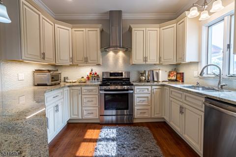 31 Chestnut St, Rutherford, NJ 07070 photo 8