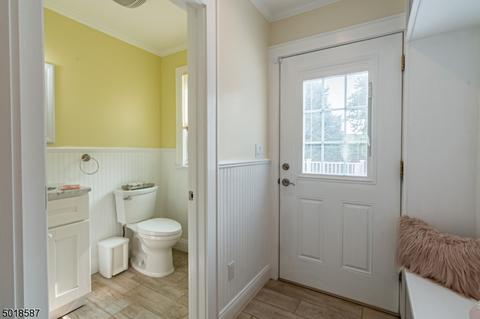 31 Chestnut St, Rutherford, NJ 07070 photo 10