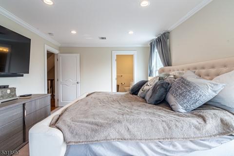 31 Chestnut St, Rutherford, NJ 07070 photo 14