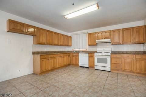 1514 Ratzer Rd, Wayne, NJ 07470 photo 23