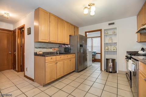 1514 Ratzer Rd, Wayne, NJ 07470 photo 6