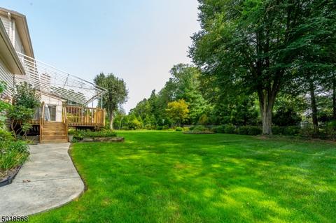 193 Webster Dr, Wayne, NJ 07470 photo 2