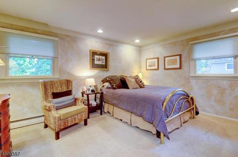 33 Hershey Rd, Wayne, NJ 07470 photo 15
