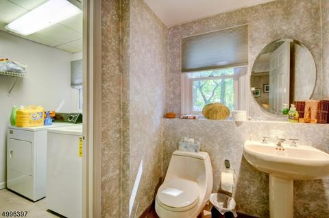 33 Hershey Rd, Wayne, NJ 07470 photo 21
