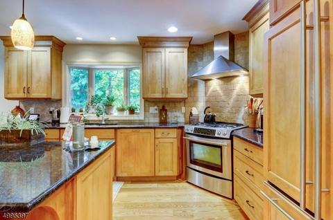 33 Hershey Rd, Wayne, NJ 07470 photo 12