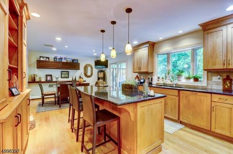 33 Hershey Rd, Wayne, NJ 07470 photo 11