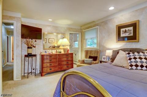 33 Hershey Rd, Wayne, NJ 07470 photo 16