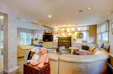33 Hershey Rd, Wayne, NJ 07470 photo 19