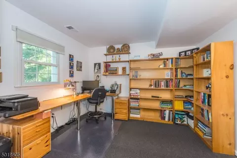 54 Meadow Brook Rd, Randolph, NJ 07869 photo 12