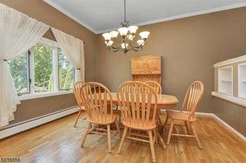 11 Molinari Dr, Wanaque, NJ 07465 photo 8