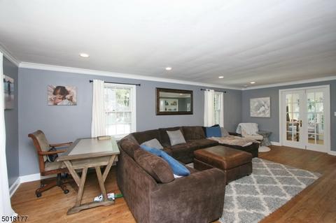 30 E Ridge Dr, Berkeley Heights, NJ 07922 photo 3