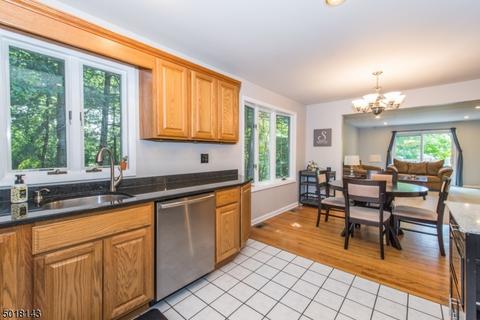 18 Blakely Ave, Dover, NJ 07801 photo 5