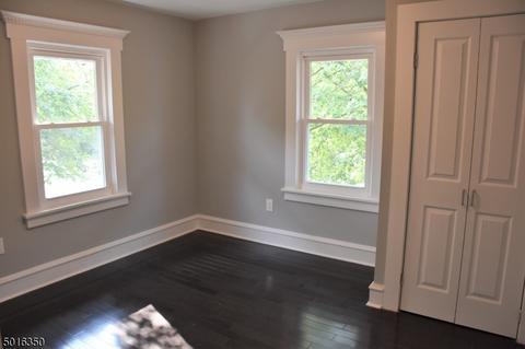 10 Farview Ave, Paramus, NJ 07652 photo 14