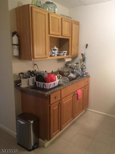 99 Garside St, Newark, NJ 07104 photo 4