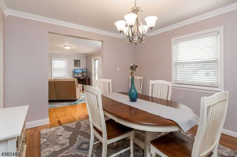 39 Coldevin Rd, Clark, NJ 07066 photo 4