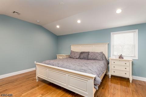 39 Coldevin Rd, Clark, NJ 07066 photo 14