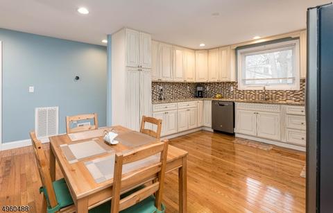 39 Coldevin Rd, Clark, NJ 07066 photo 11
