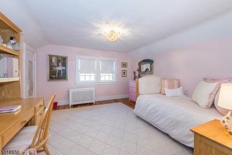 110 Christopher St, Montclair, NJ 07042 photo 18