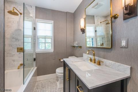 110 Christopher St, Montclair, NJ 07042 photo 16