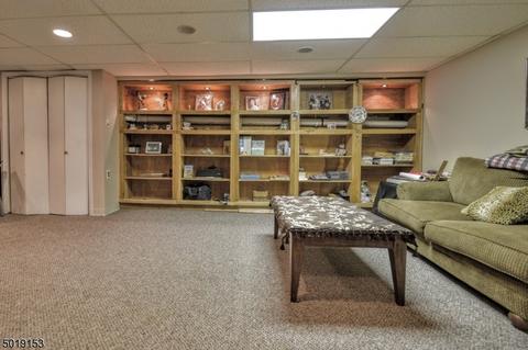 67 Howe Ave, Wayne, NJ 07470 photo 8