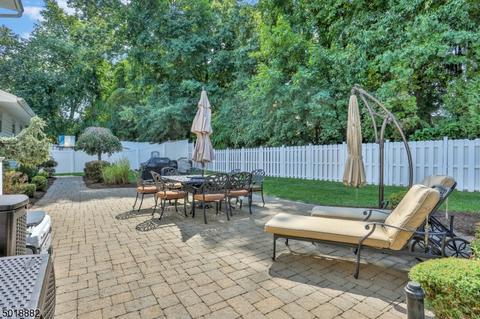 16 Welsh Ct, Wayne, NJ 07470 photo 6