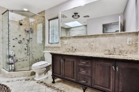 16 Welsh Ct, Wayne, NJ 07470 photo 17
