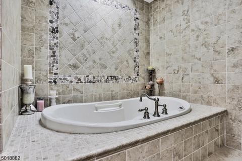 16 Welsh Ct, Wayne, NJ 07470 photo 18