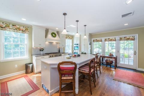 46 Valley View Ter, Wayne, NJ 07470 photo 4