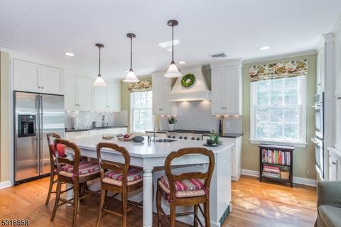 46 Valley View Ter, Wayne, NJ 07470 photo 3