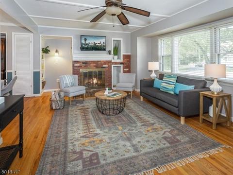 130 Oak St, Dover, NJ 07801 photo 3