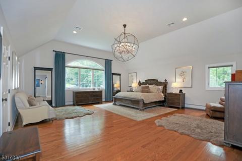 5 Fox Hedge Rd, Saddle River, NJ 07458 photo 17