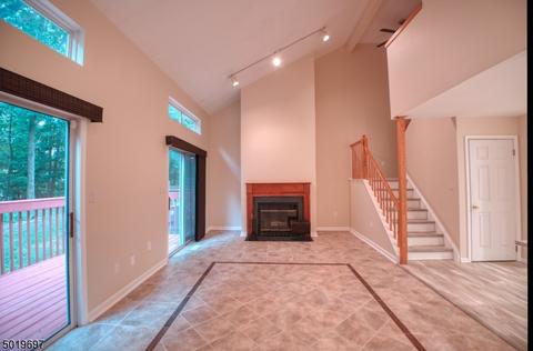 98 Delaware Ln, Somerville, NJ 08876 photo 3