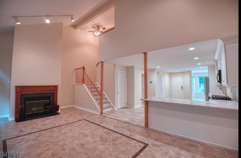 98 Delaware Ln, Somerville, NJ 08876 photo 4