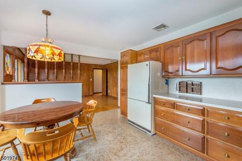12 Prospect Rd, Wayne, NJ 07470 photo 4