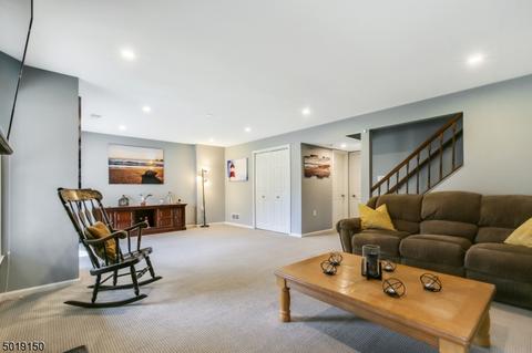 12 Pheasant Run, Hackettstown, NJ 07840 photo 11