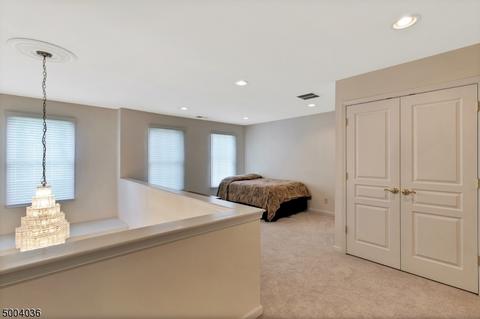 130 White Pine Ct, Paramus, NJ 07652 photo 21