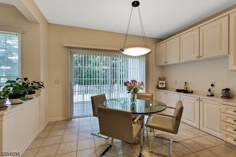 130 White Pine Ct, Paramus, NJ 07652 photo 13