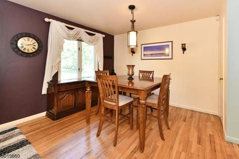 686 Victoria Ave, Paramus, NJ 07652 photo 9