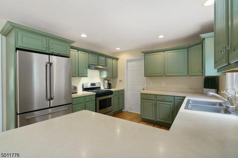 91 Westgate Dr, Sparta, NJ 07871 photo 7