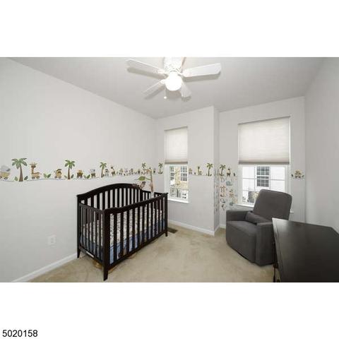25 Iris Ln, Garfield, NJ 07026 photo 12