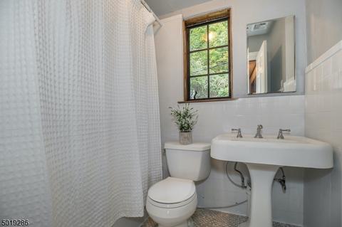 272 Highland Ave, Montclair, NJ 07043 photo 17