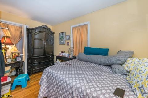 34 Clinton St, Bloomfield, NJ 07003 photo 17