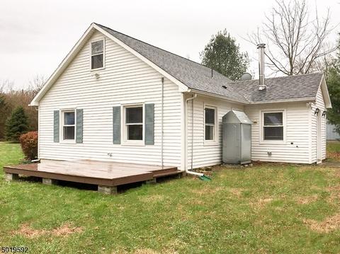 48 Foss Ave, Hampton, NJ 08827 photo 3