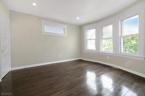 47 Hampton Ter, Orange, NJ 07050 photo 12