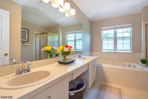 57 Atherton Ct, Wayne, NJ 07470 photo 18