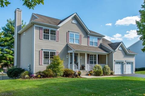 57 Atherton Ct, Wayne, NJ 07470 photo 2